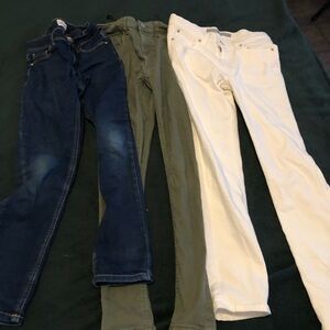 Bundle of jeans for girls